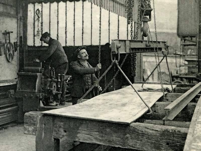 21-fives-lille-1911.jpg - Chaudronnerie - Grosse machine à chanfreiner