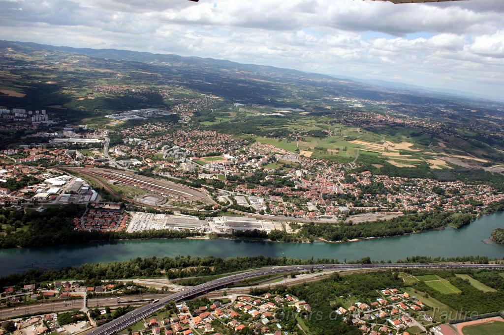 42-2011-06-15-givors-avion.jpg - Grigny et Givors - Vue du ciel...