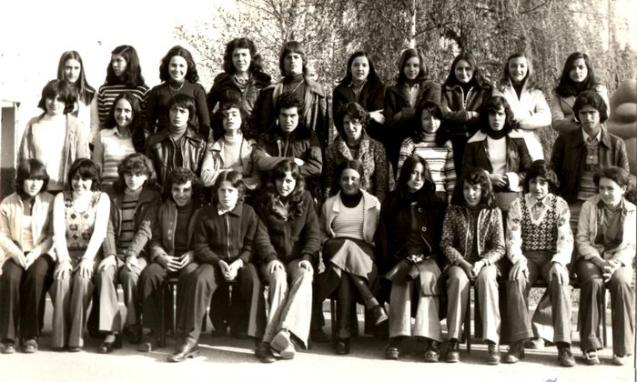 1975-76-LesVernes-4eme3.jpg