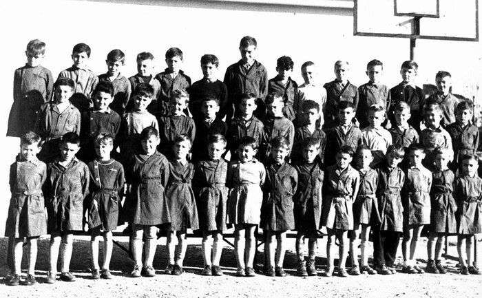 1955-CE2MrPeraud.jpg