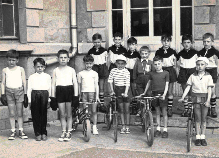 EcoleCanal1955German.jpg